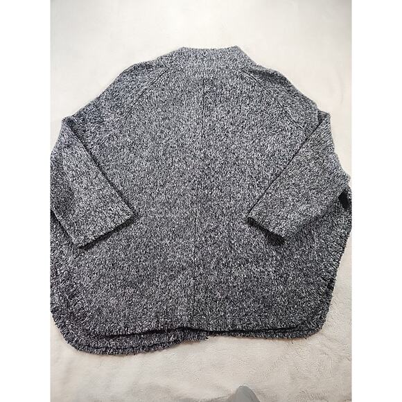 Simply Vera Vera Wanggrey, button-down, high-neck cardigan Size S/M Gray Heather - Picture 6 of 6